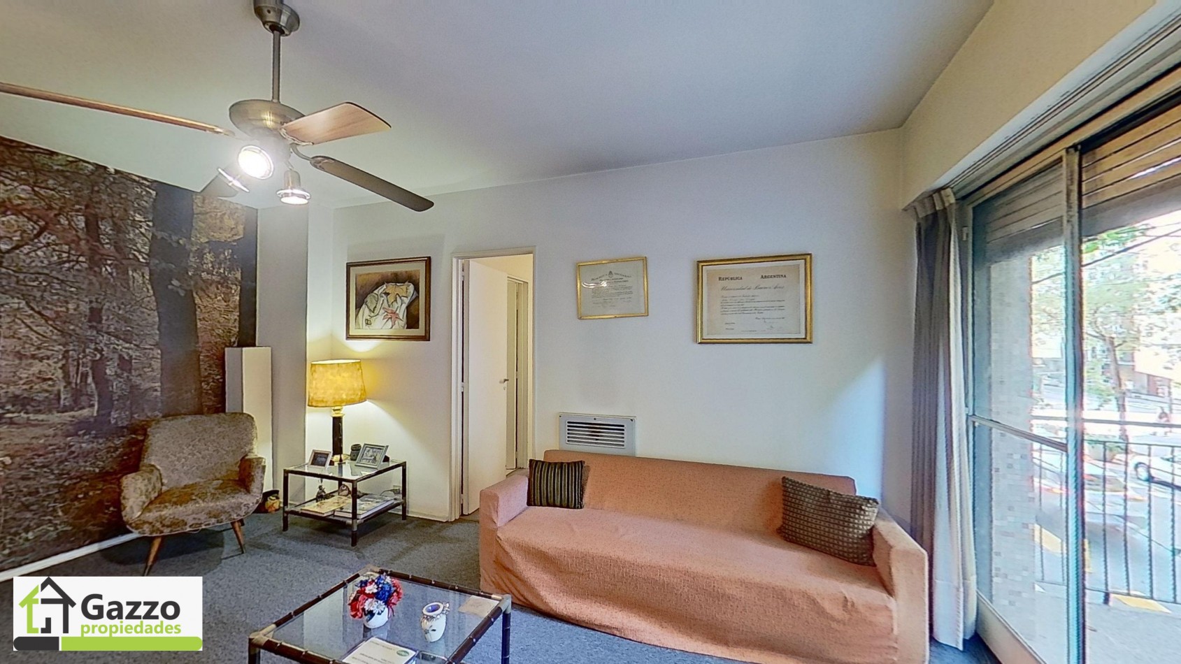 Departamento de 2 ambientes + bano en suite + cocina separada