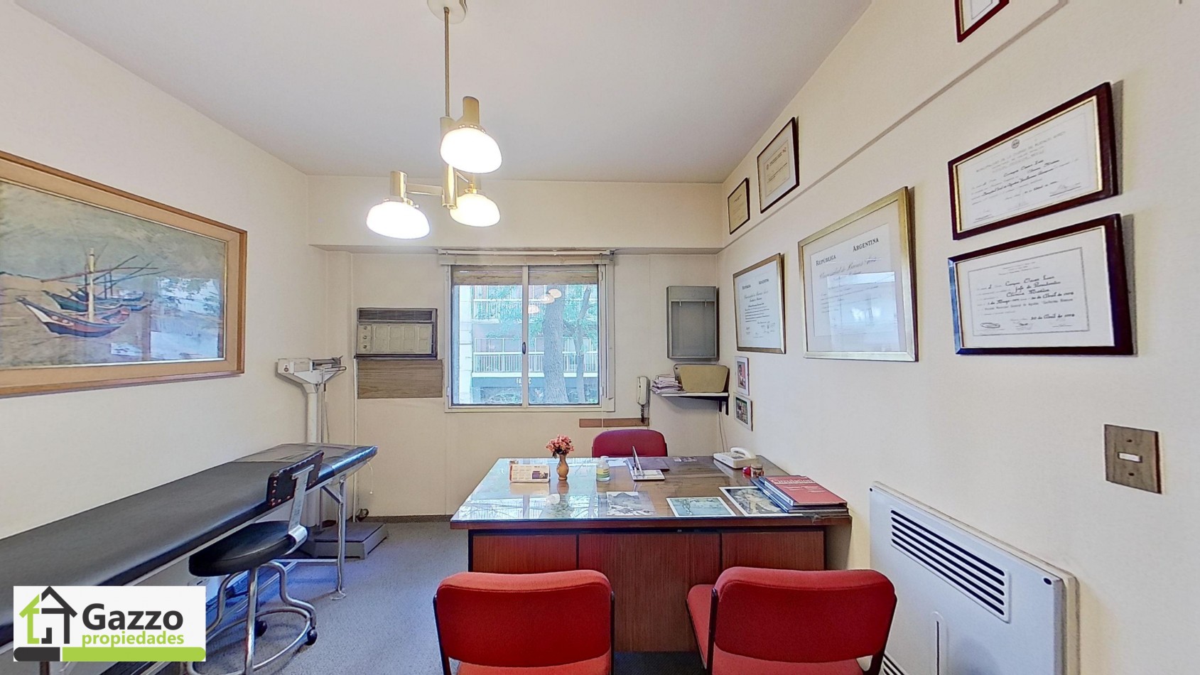 Departamento de 2 ambientes + bano en suite + cocina separada