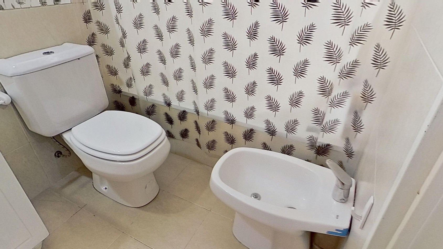 Monoambiente divisible + baño y toilette + cocina separada independiente