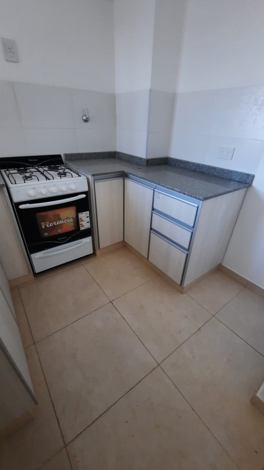 Alquiler departamento 2 ambientes + todo luz