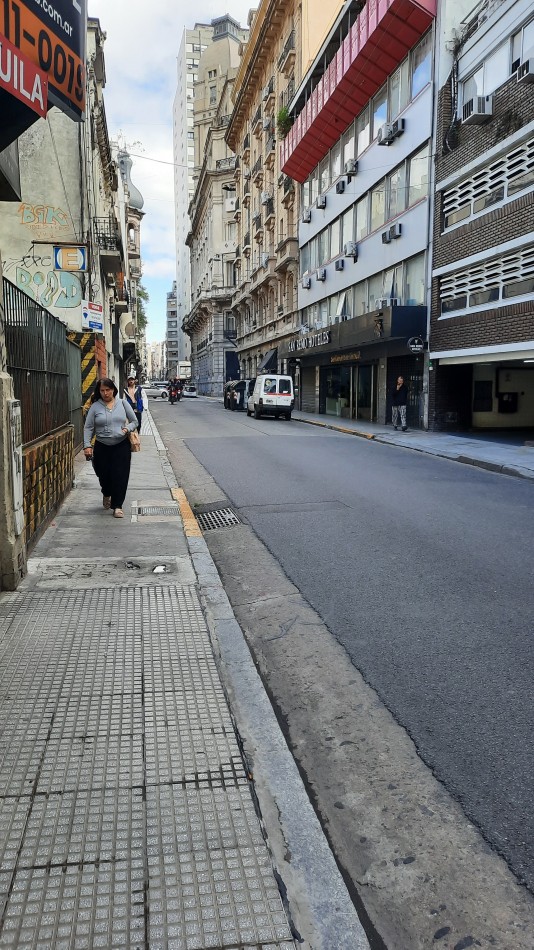 Alquiler departamento 2 ambientes + terraza comun con parrilla