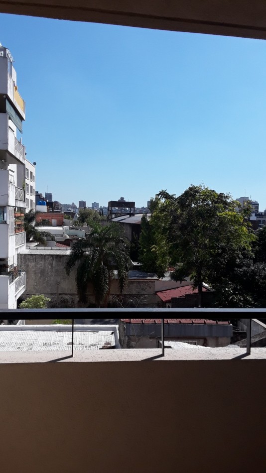 Departamento de 3 ambientes a estrenar + dorm suite + baño completo